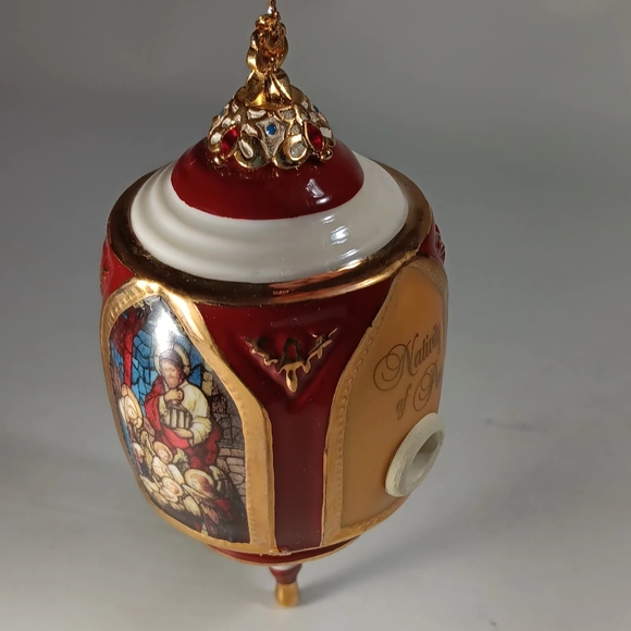 Bradford 2000 Illuminated Heirloom Miracles of Light Nativity of Peace Ornament - Picture 3 of 5